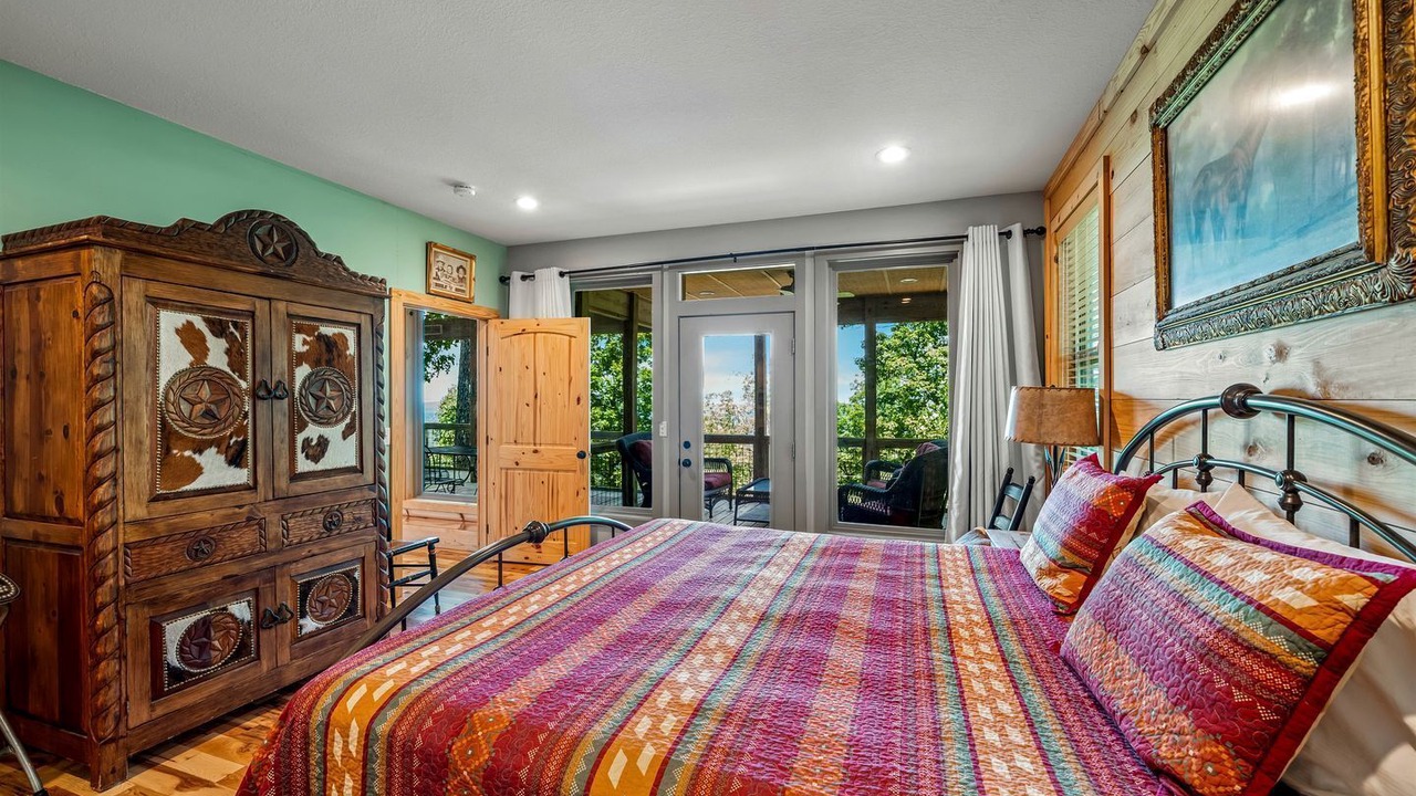 Photo of Bedroom in Valley Head