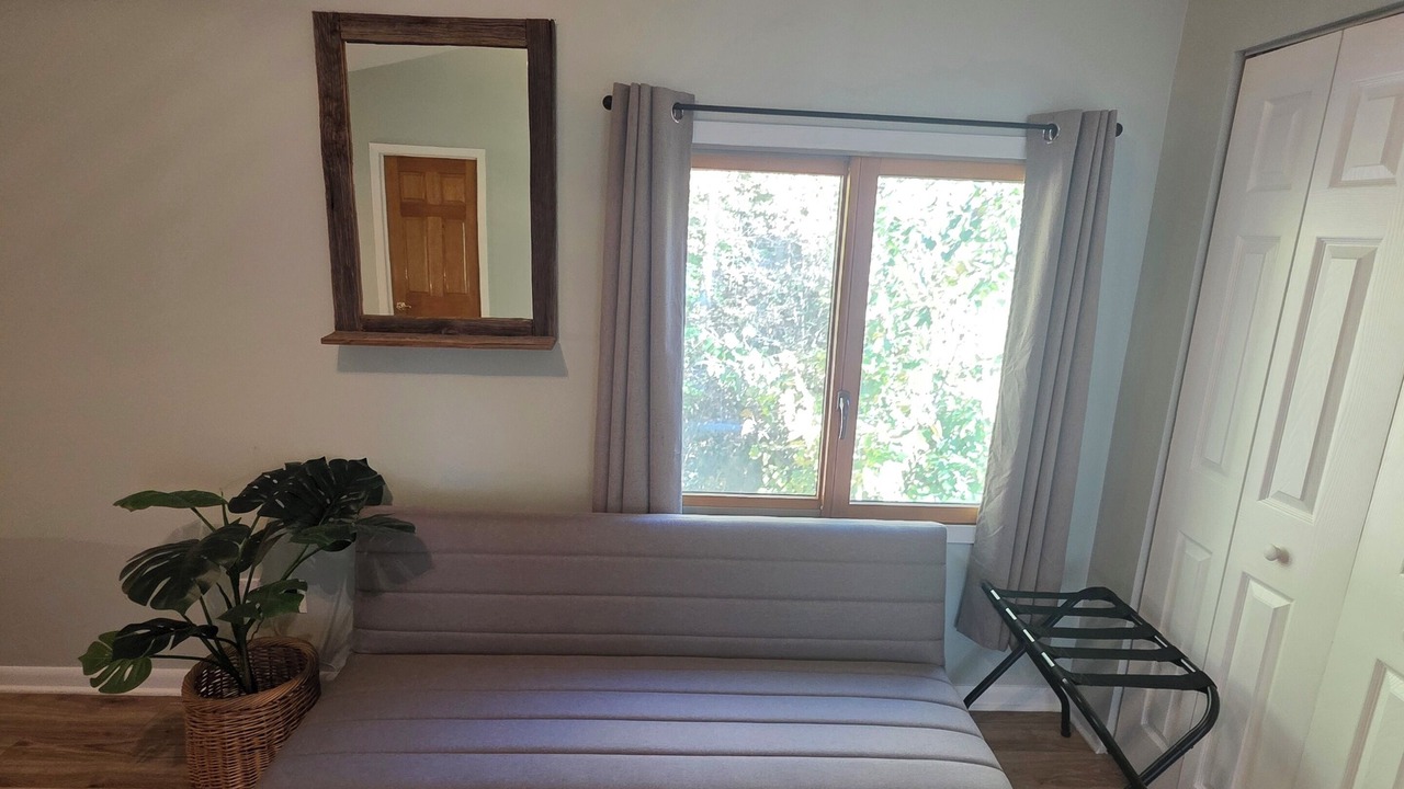 Photo of Livingroom in Fox Lake