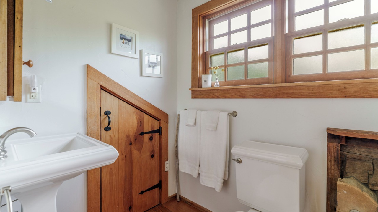 Photo of Bathroom in Dyke