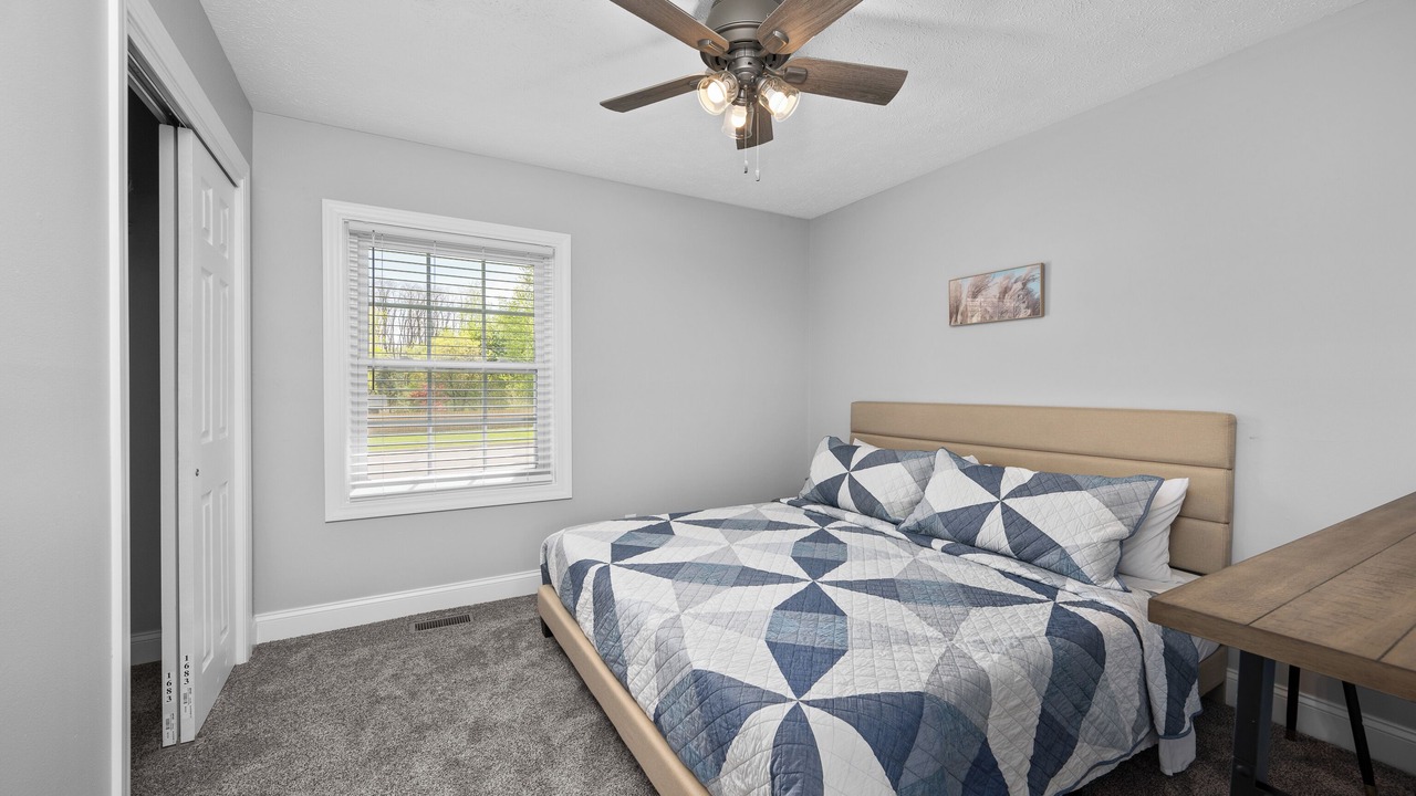 Photo of Bedroom in Bettendorf