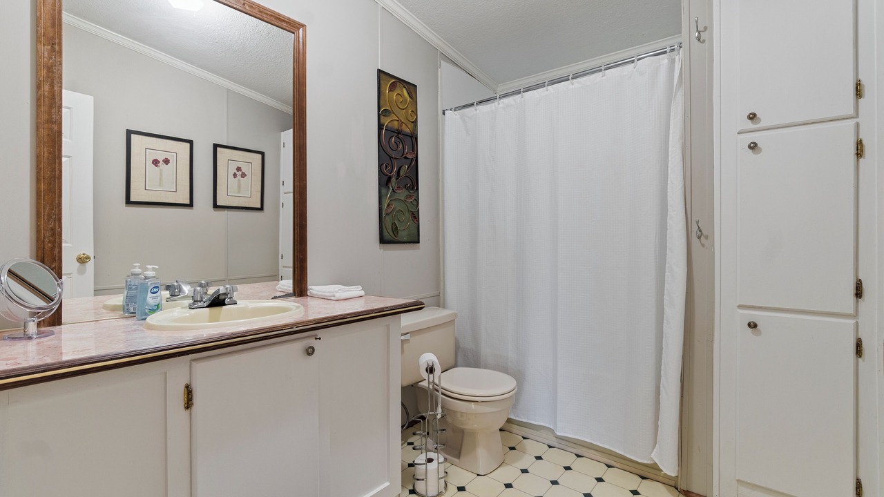 Photo of Bathroom in Rising Fawn