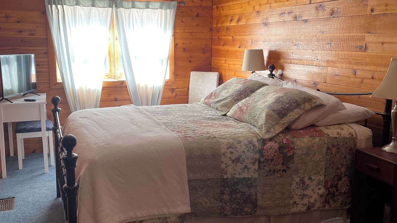 Photo of Bedroom in Bell Buckle