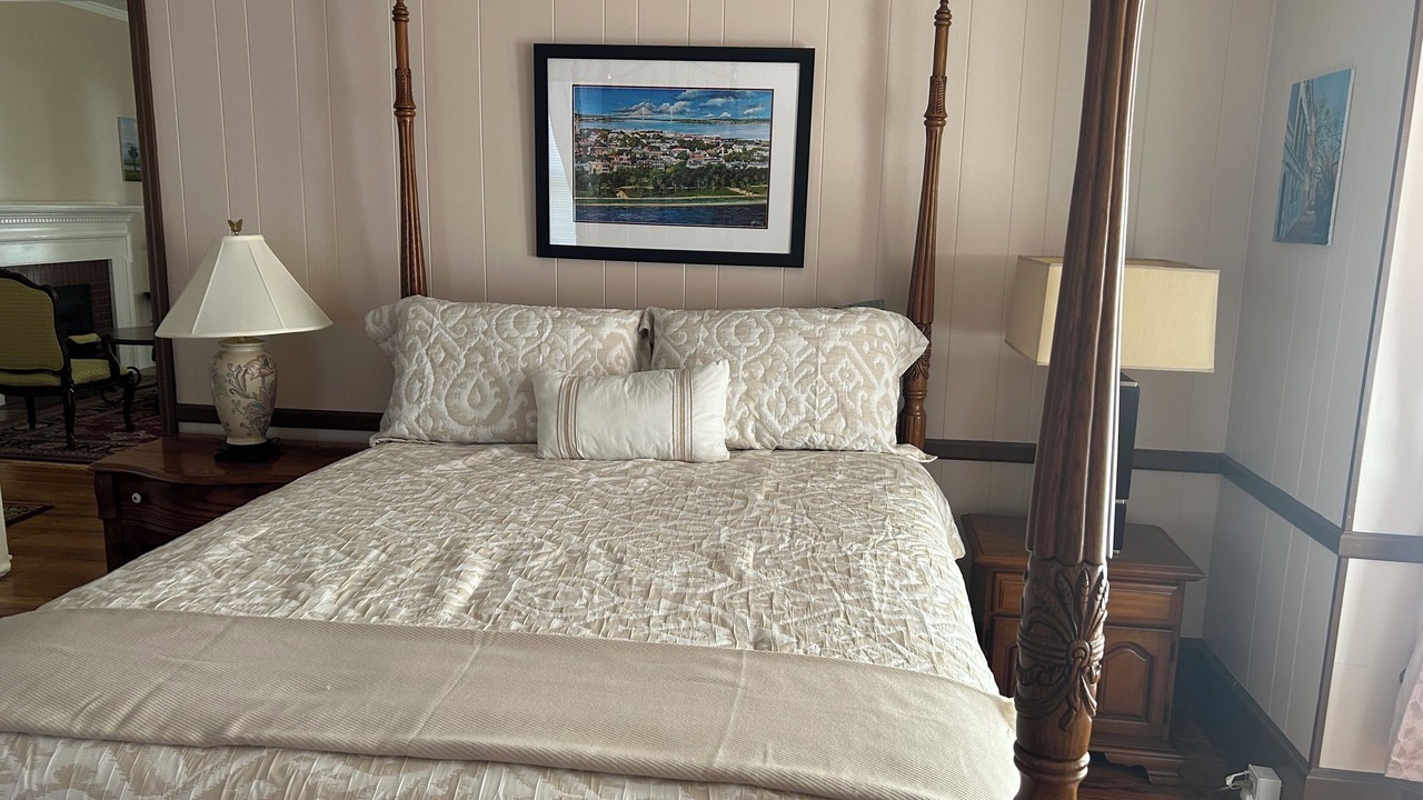 Photo of Bedroom in Marion