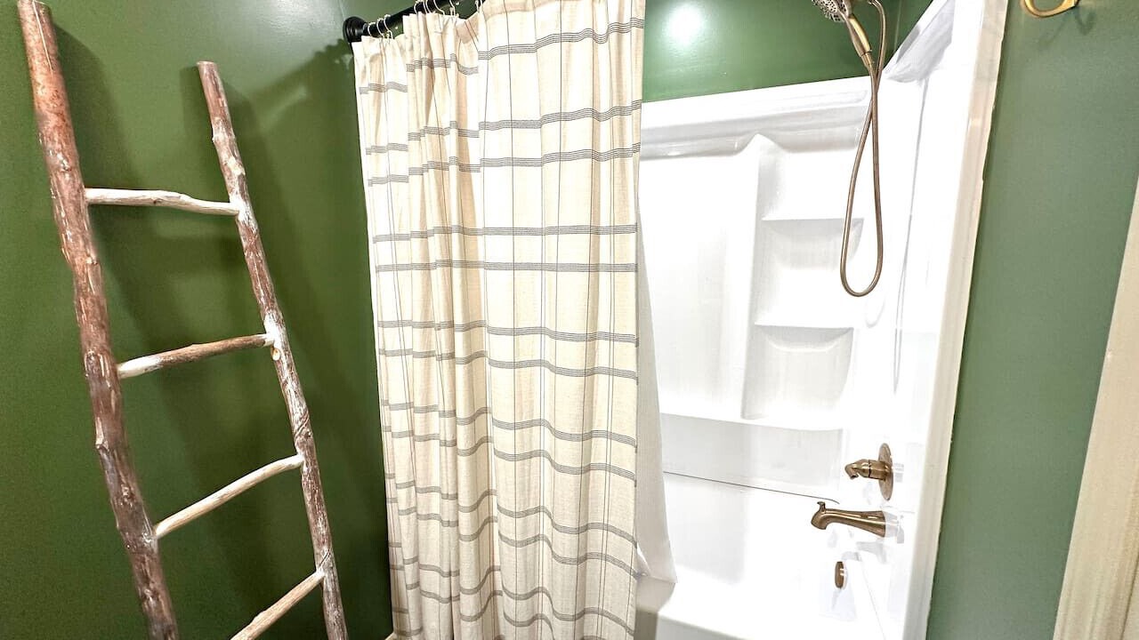 Photo of Bathroom in Mentone