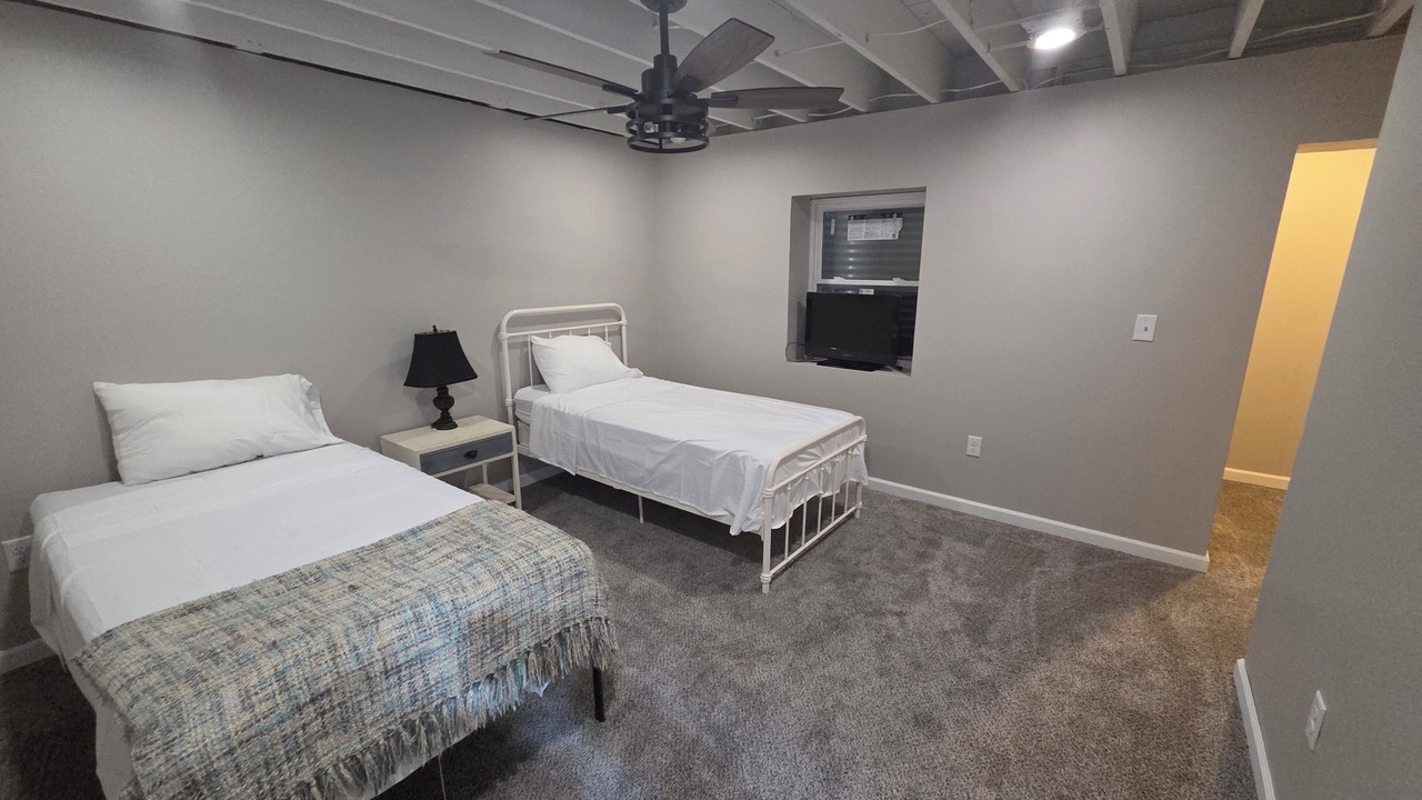 Photo of Bedroom in Michael