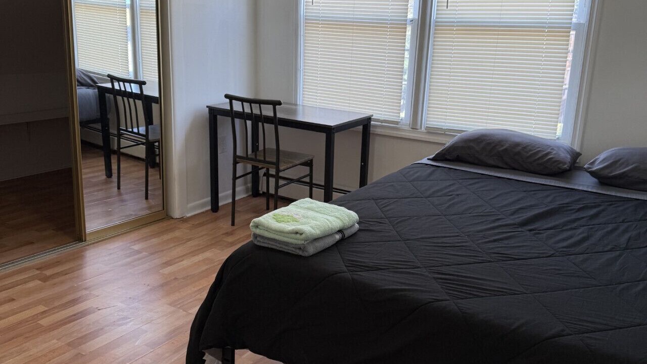 Photo of Bedroom in Perth Amboy