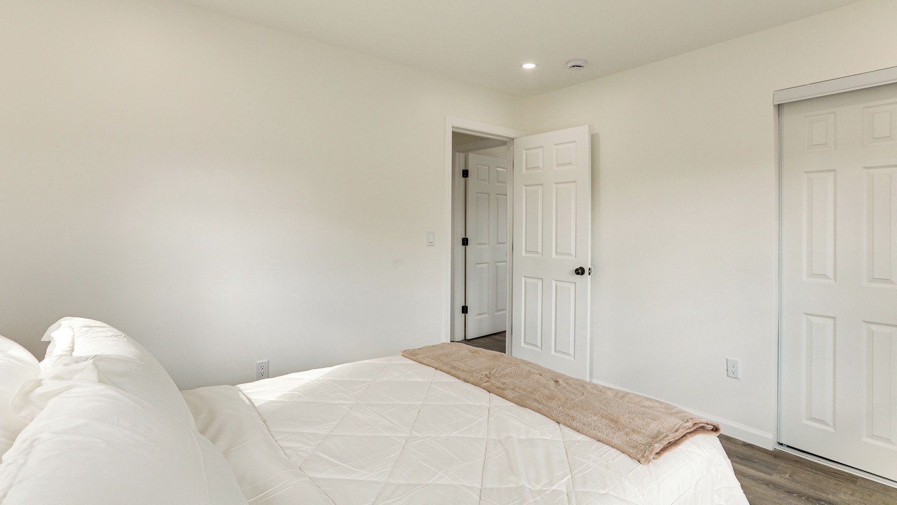 Photo of Bedroom in National Park