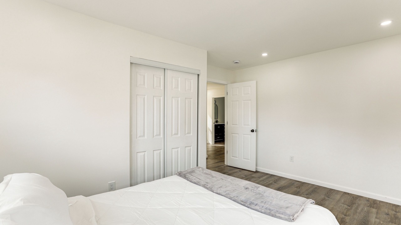 Photo of Bedroom in National Park