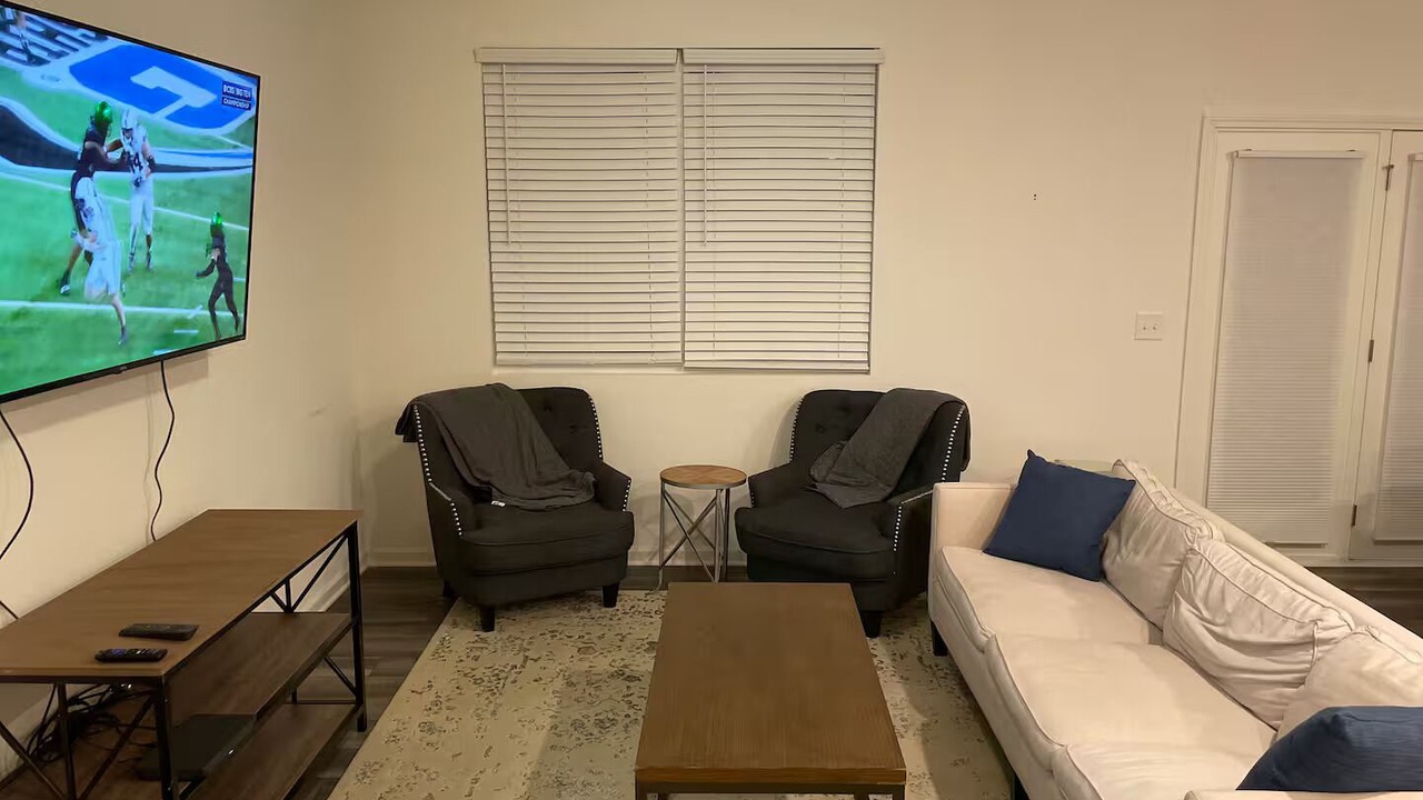 Photo of Livingroom in Cartersville