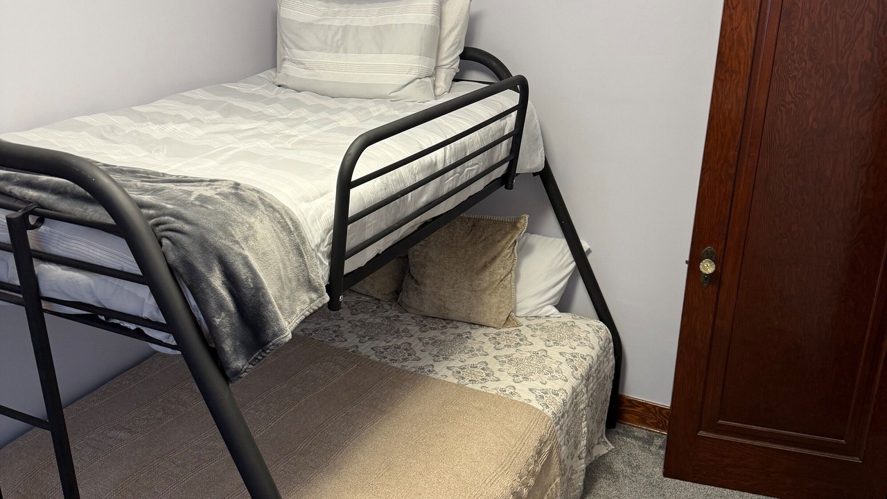 Photo of Bedroom in Cherokee