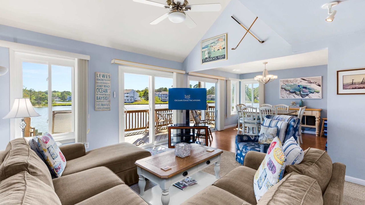 Photo of Livingroom in Ocean Pines
