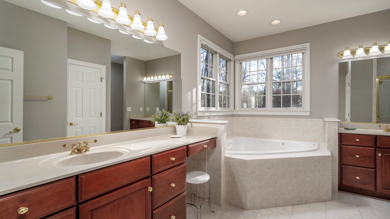 Photo of Bathroom in Ocean View