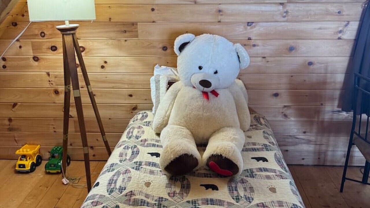 Photo of Bedroom in Madisonville