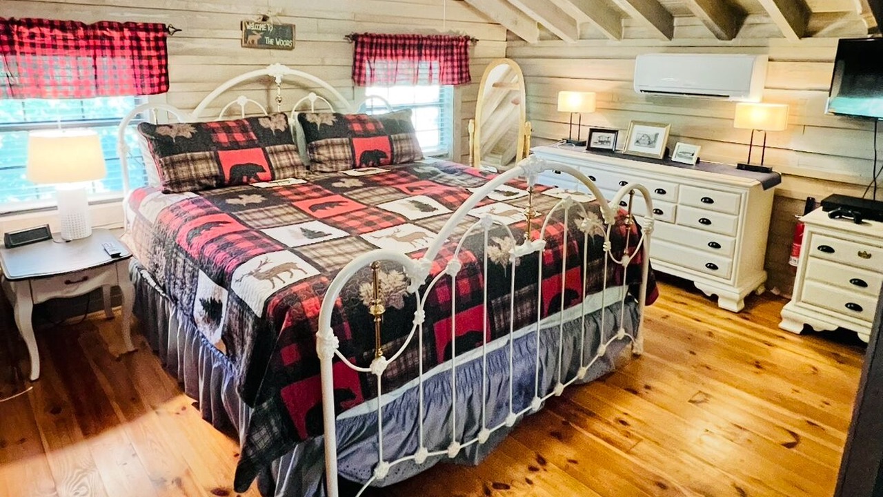 Photo of Bedroom in Rising Fawn