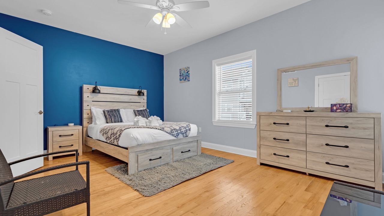 Photo of Bedroom in Seaside Heights