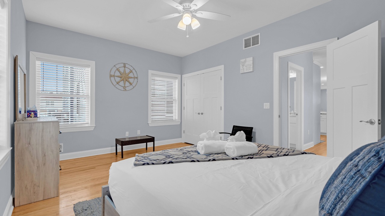 Photo of Bedroom in Seaside Heights