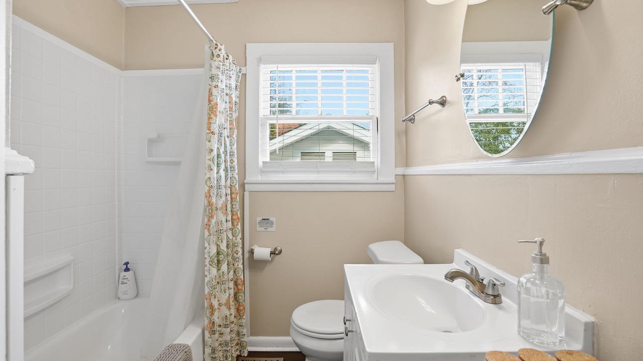 Photo of Bathroom in Crestline Heights