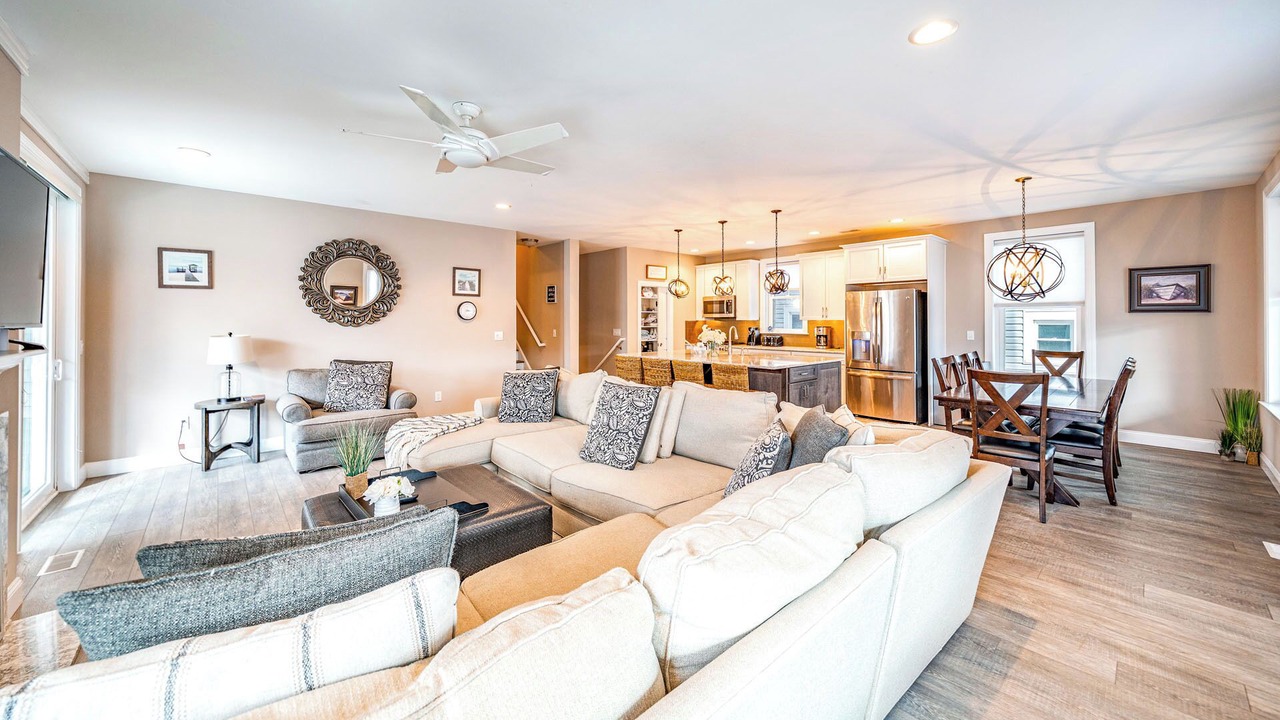 Photo of Livingroom in North End