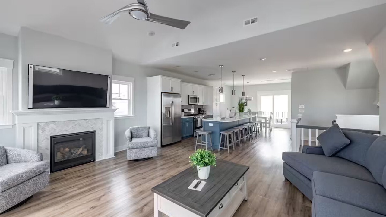 Photo of Livingroom in North End