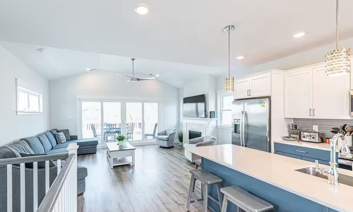 Photo of Livingroom in North End