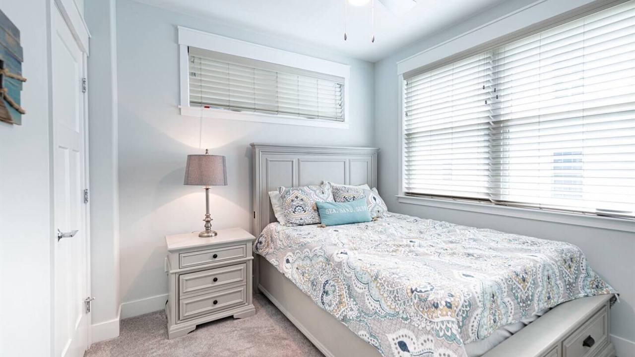 Photo of Bedroom in North End