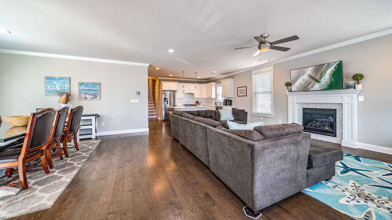 Photo of Livingroom in North End