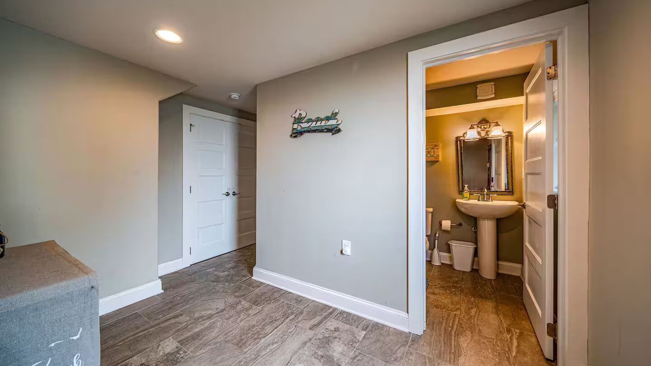 Photo of Bathroom in North End