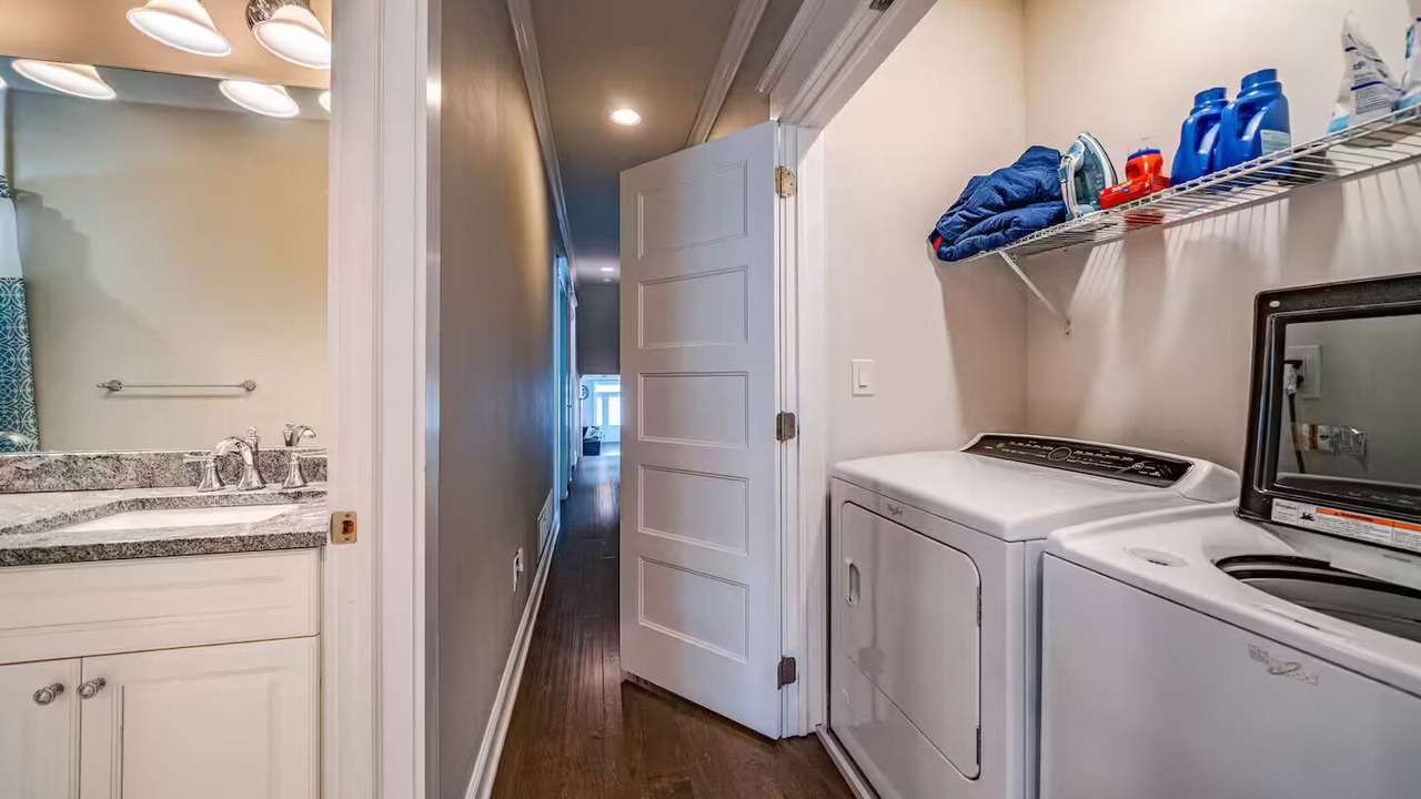 Photo of Bathroom in North End