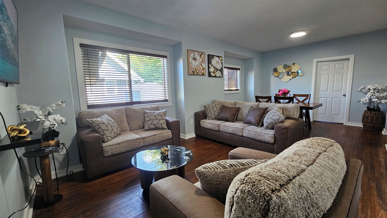 Photo of Livingroom in Omaha