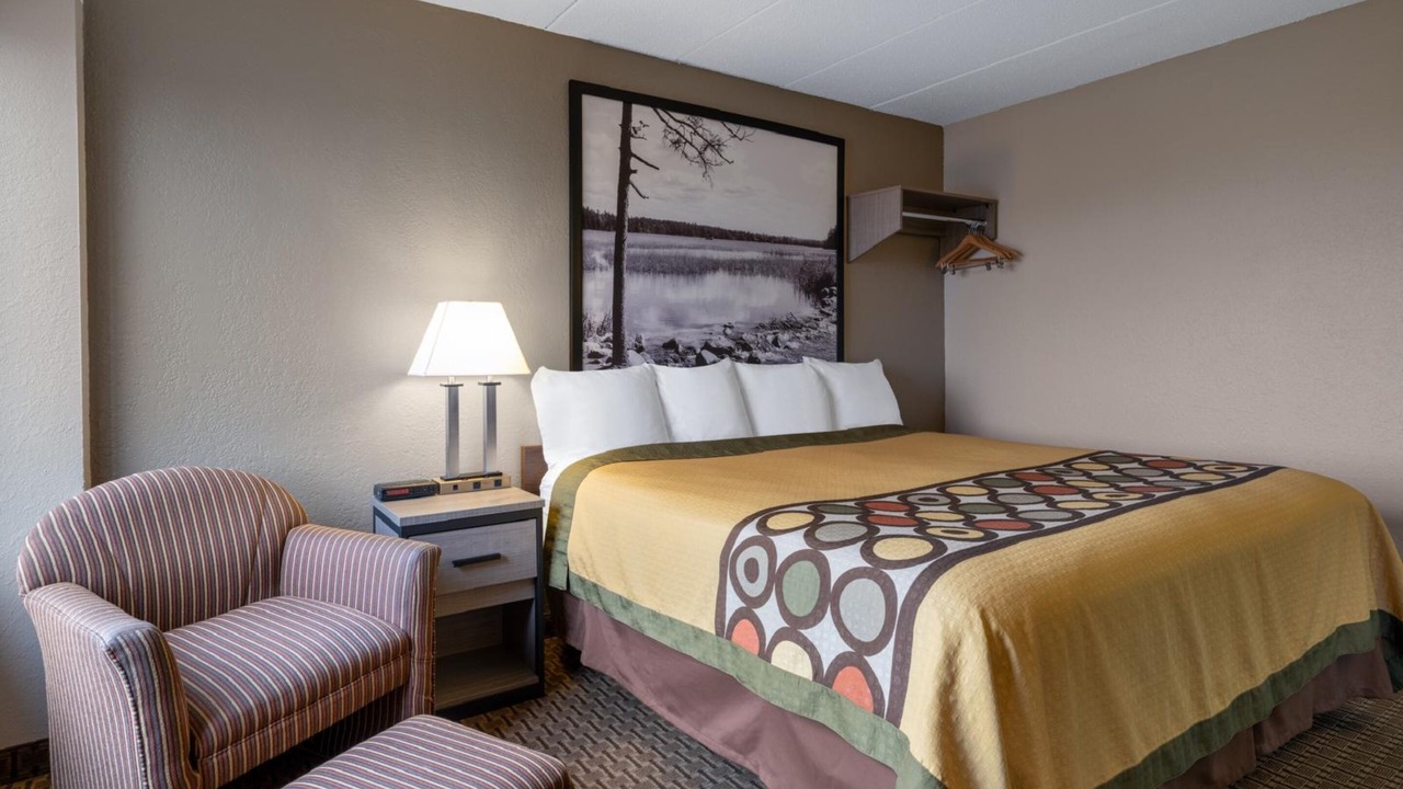 Photo of Bedroom in Owatonna