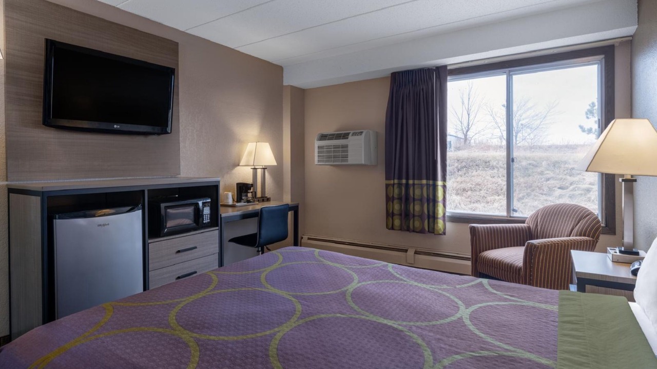 Photo of Bedroom in Owatonna