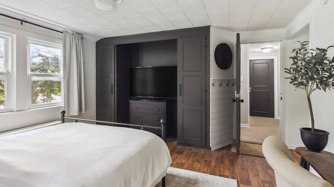 Photo of Bedroom in Lockport