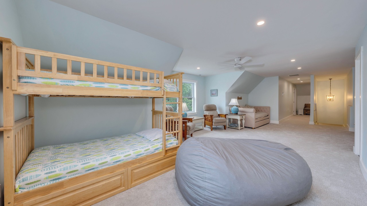 Photo of Bedroom in Cape May Court House