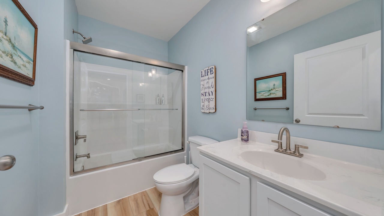 Photo of Bathroom in Cape May Court House