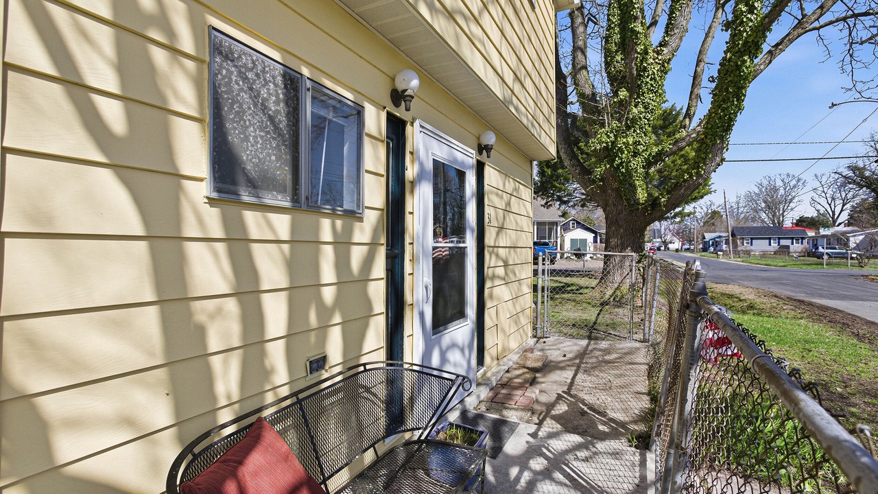 Photo of Patio Balcony in Colonial Beach