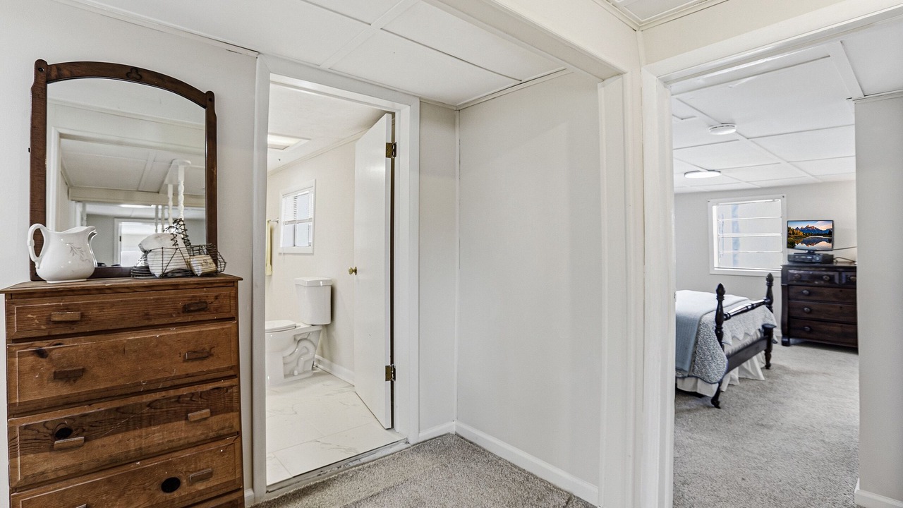Photo of Bedroom in Colonial Beach