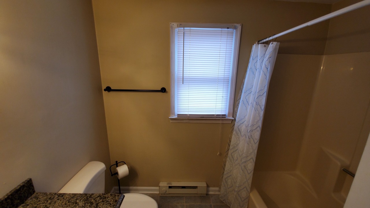 Photo of Bathroom in Margate City