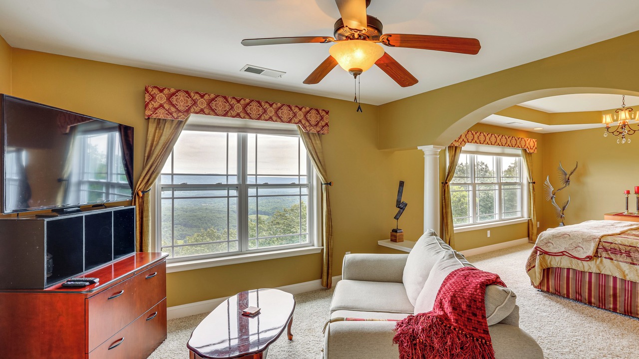 Photo of Livingroom in Trenton
