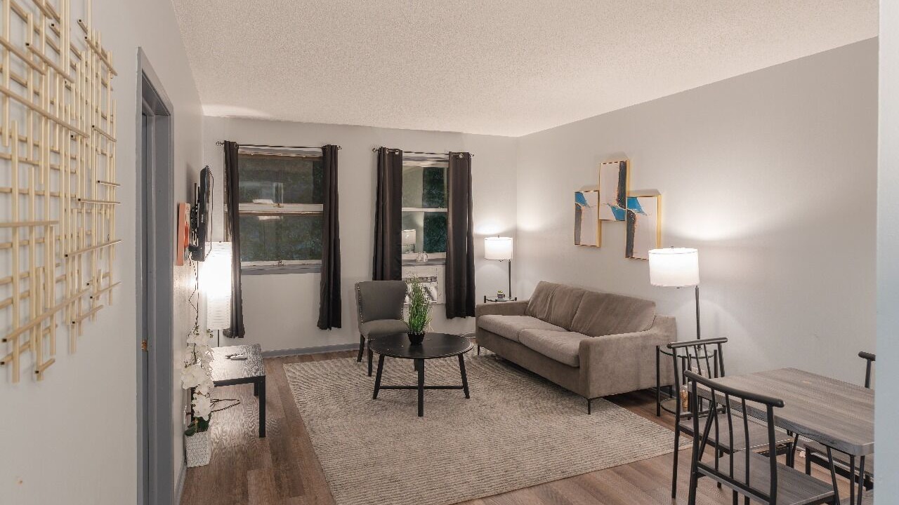 Photo of Livingroom in West Ridge