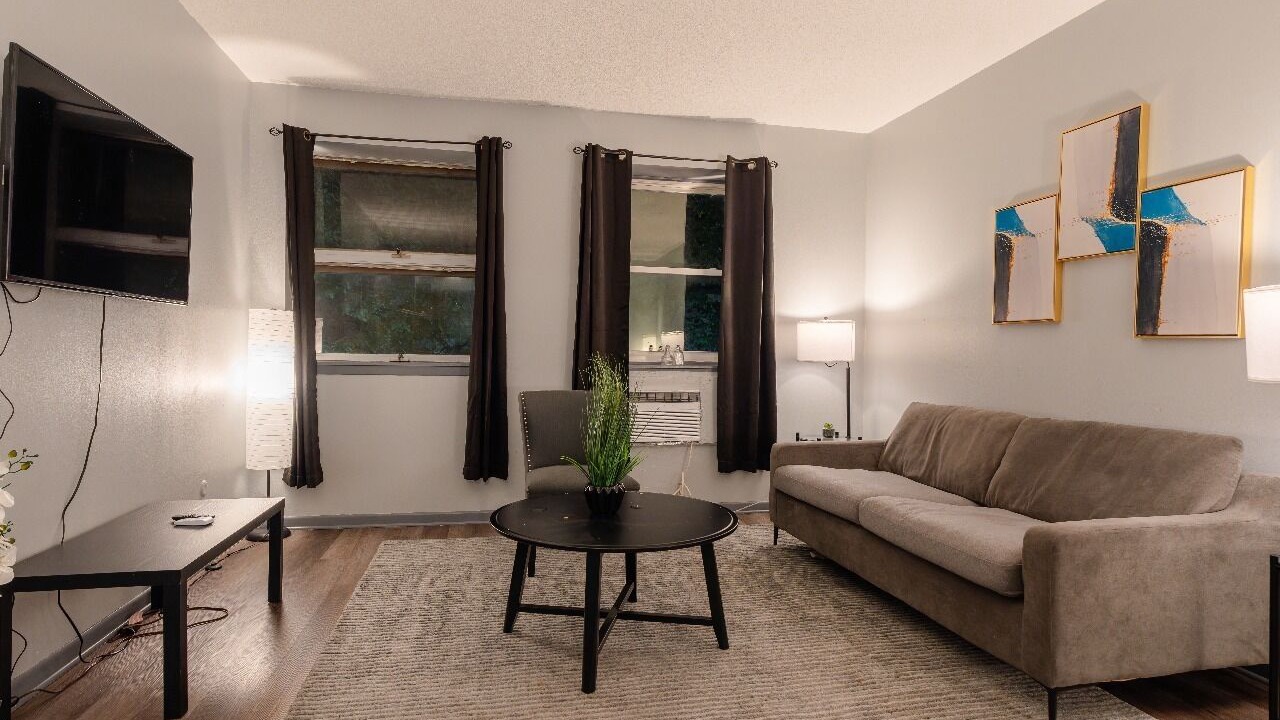 Photo of Livingroom in West Ridge