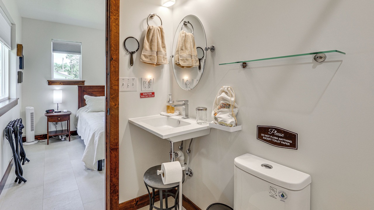 Photo of Bathroom in Hamilton