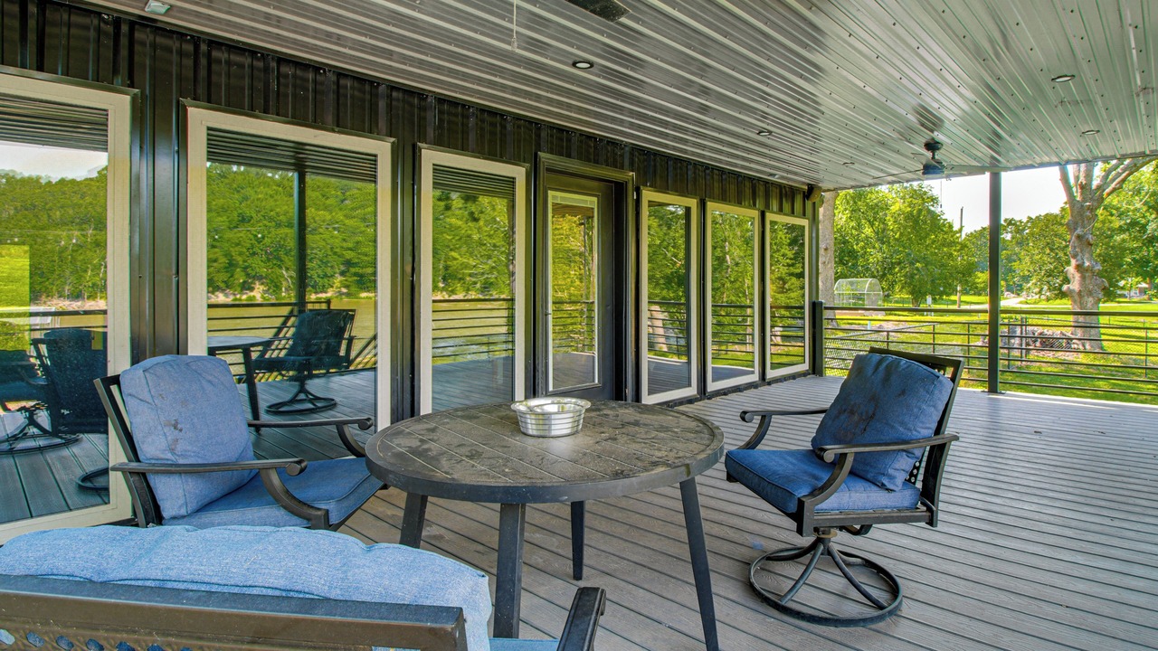 Photo of Outdoor in Fairland