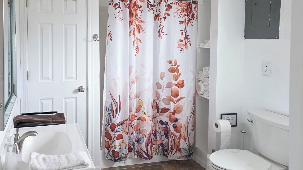 Photo of Bathroom in Nauvoo