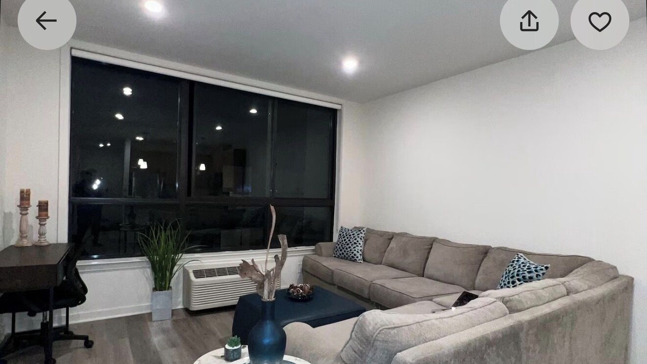 Photo of Livingroom in Carteret