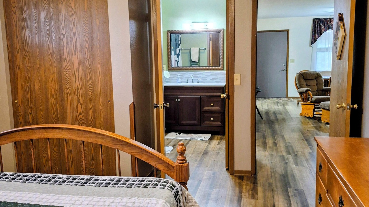 Photo of Bedroom in Monroe City