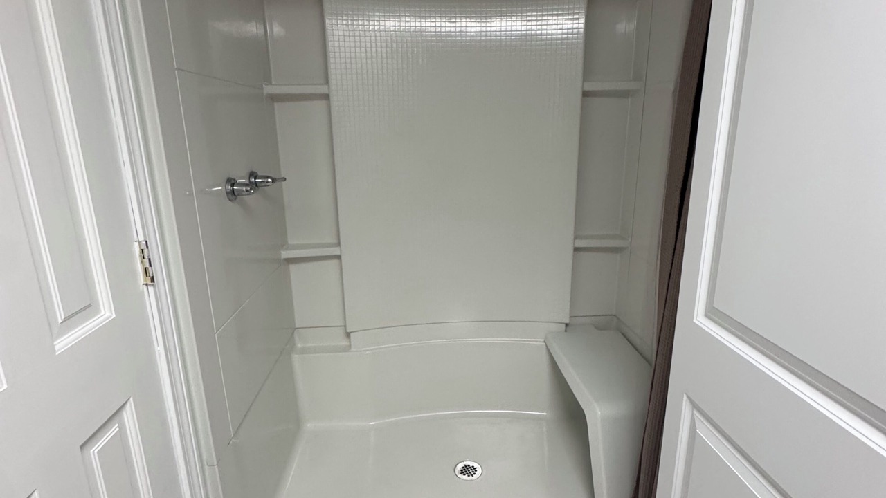 Photo of Bathroom in Hannibal