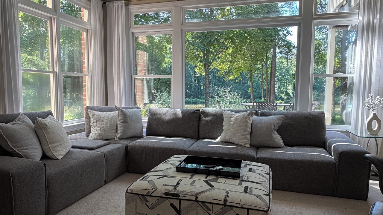 Photo of Livingroom in North Raleigh