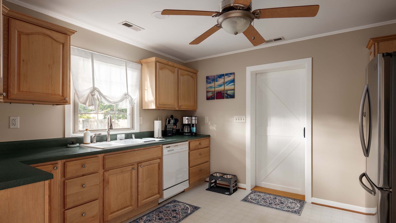 Photo of Kitchen in Colonial Beach