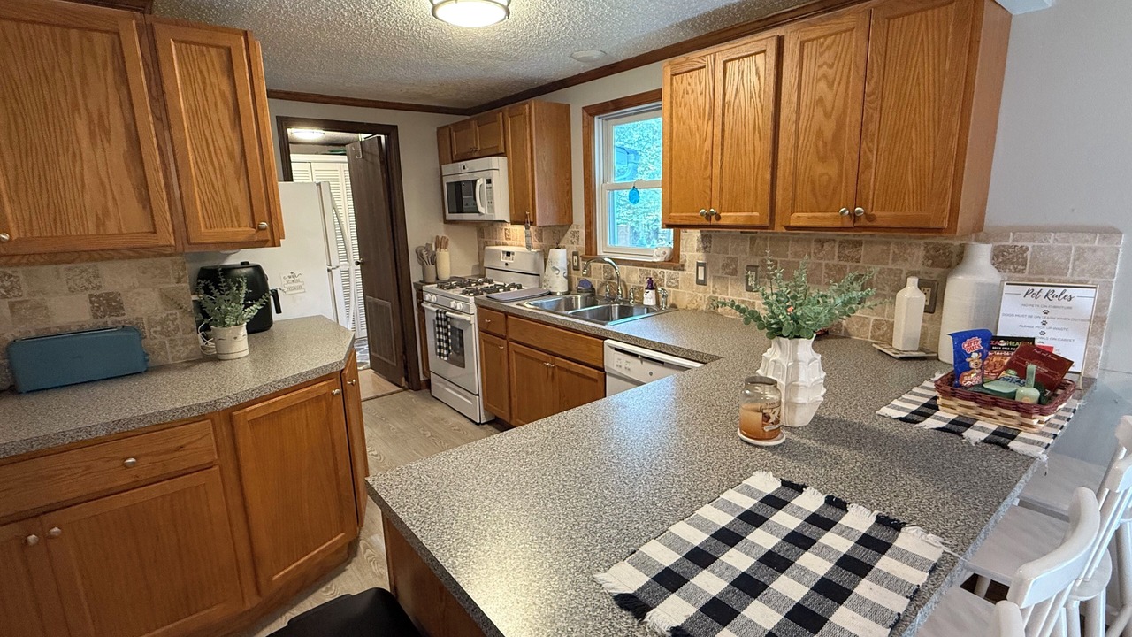 Photo of Kitchen in Green Creek