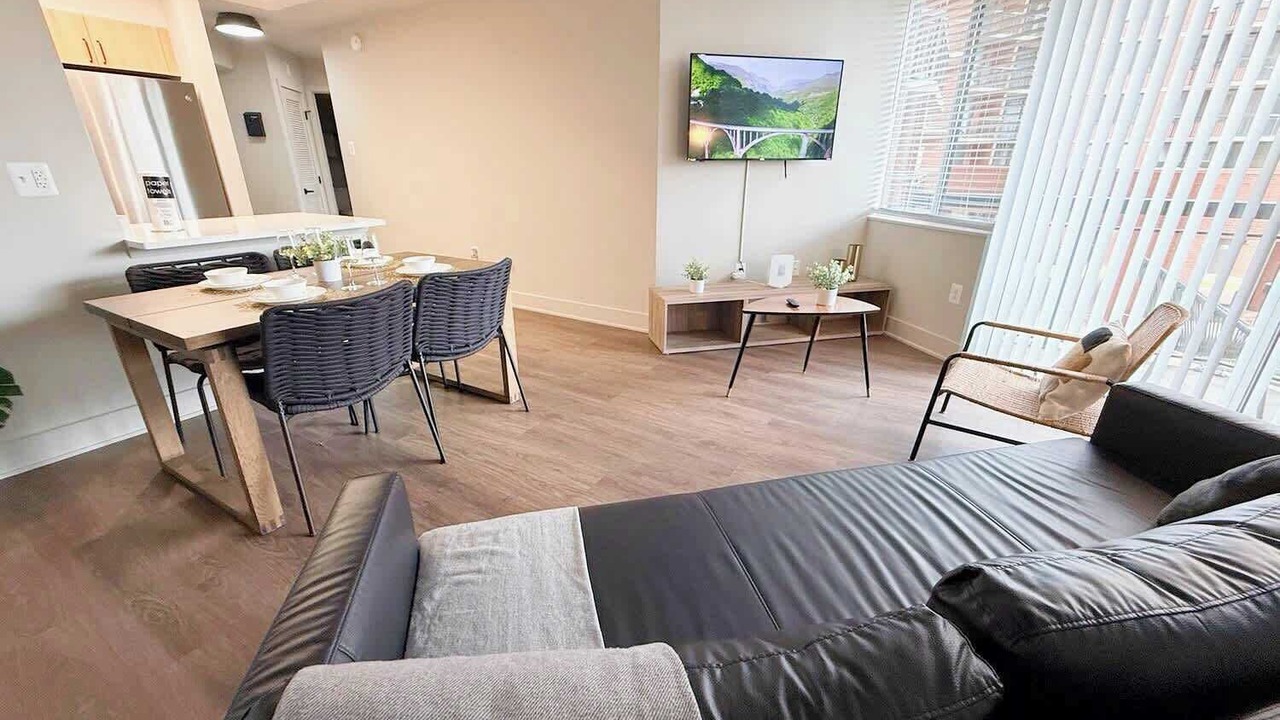 Photo of Livingroom in Pentagon City